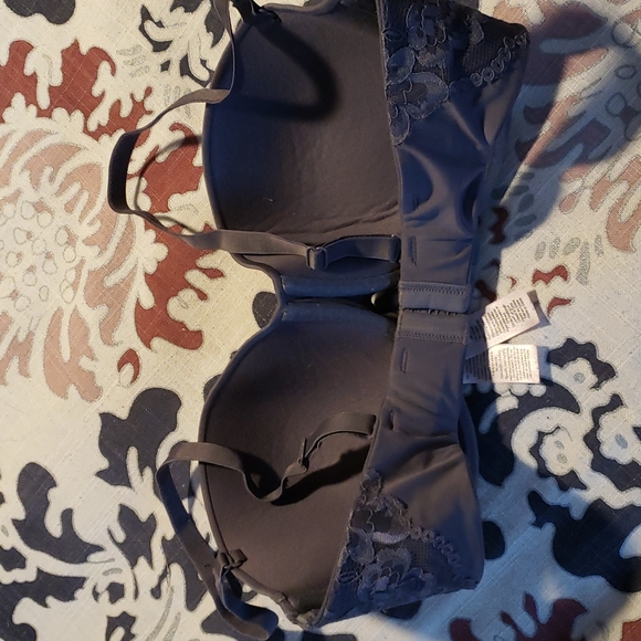 La Senza strapless bra - Picture 3 of 6